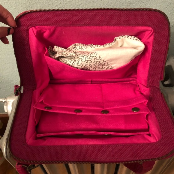 Raspberry Cake Clutch Purse - Picture 4 of 5